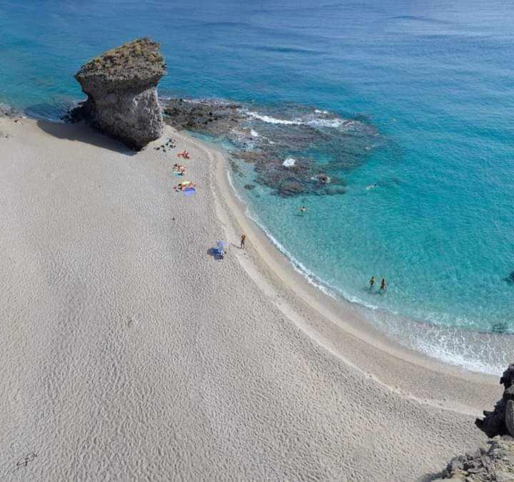 Apartmán Un Paso Del Mar Carboneras Exteriér fotografie